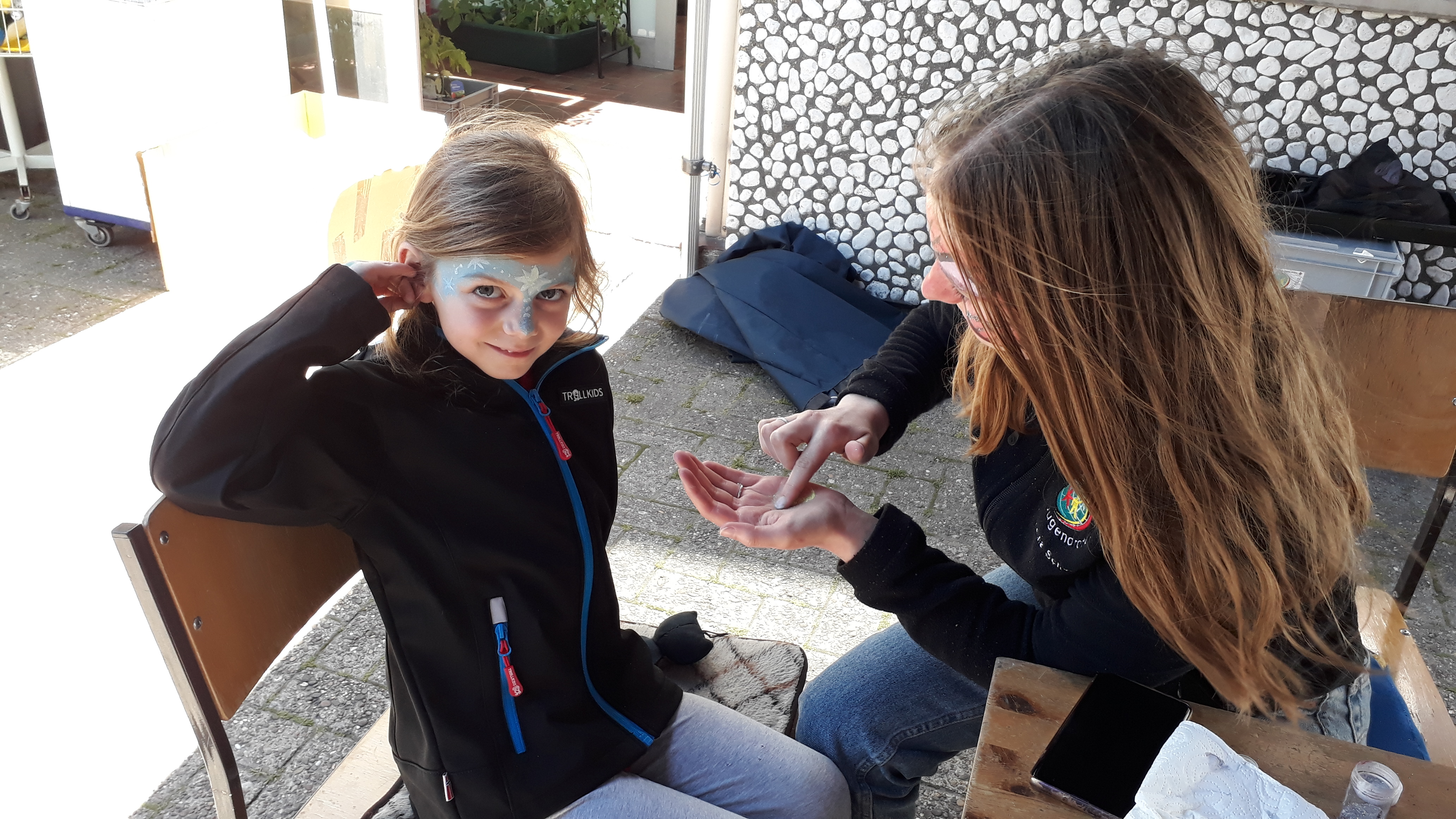 content/news/gallery/94-Kinderschminken Norden 1 06 22.jpg